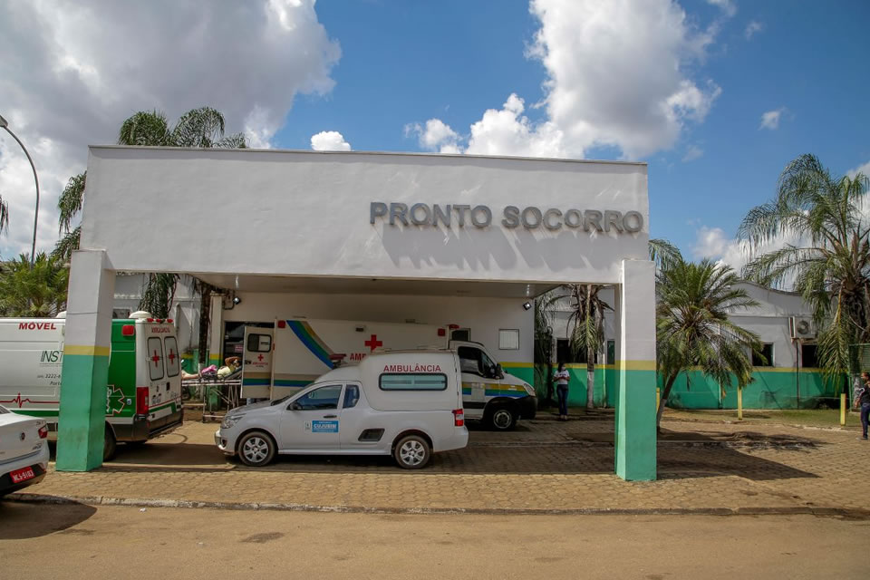 Governo do Estado entrega carros macas para o Pronto Socorro João Paulo ll