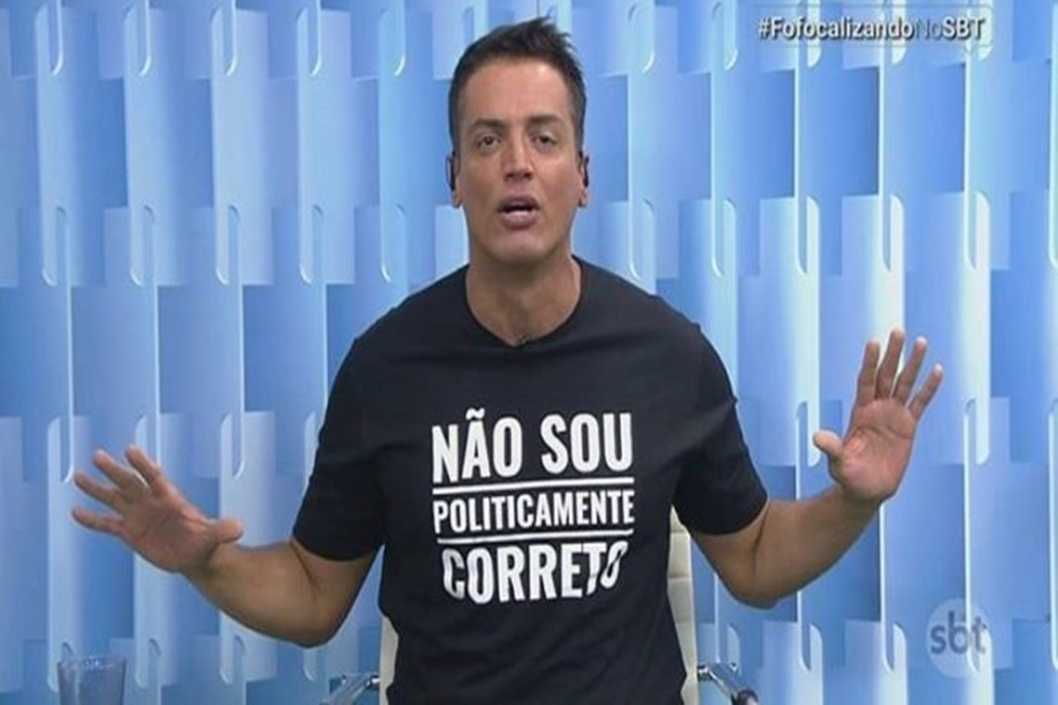 Leo Dias tem recaída e anuncia afastamento do ‘Fofocalizando’: “Fundo do poço”