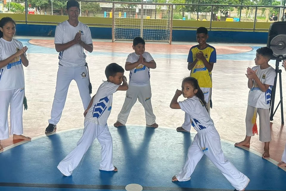 Capoeira transforma vidas de crianças e jovens do programa Talentos do Futuro