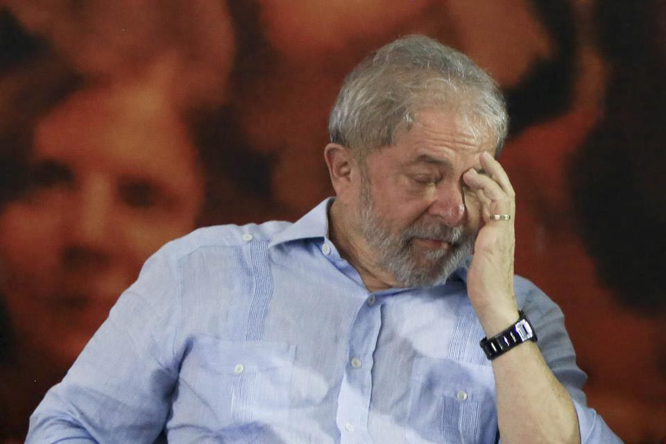 Força-tarefa da Lava-Jato denuncia Lula e irmão por corrupção da Odebrecht
