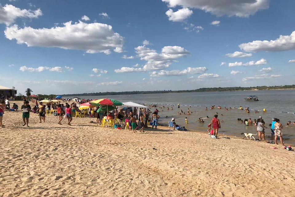 Cerca de 10 mil pessoas participaram do Festival de Praia de Jaci-Paraná