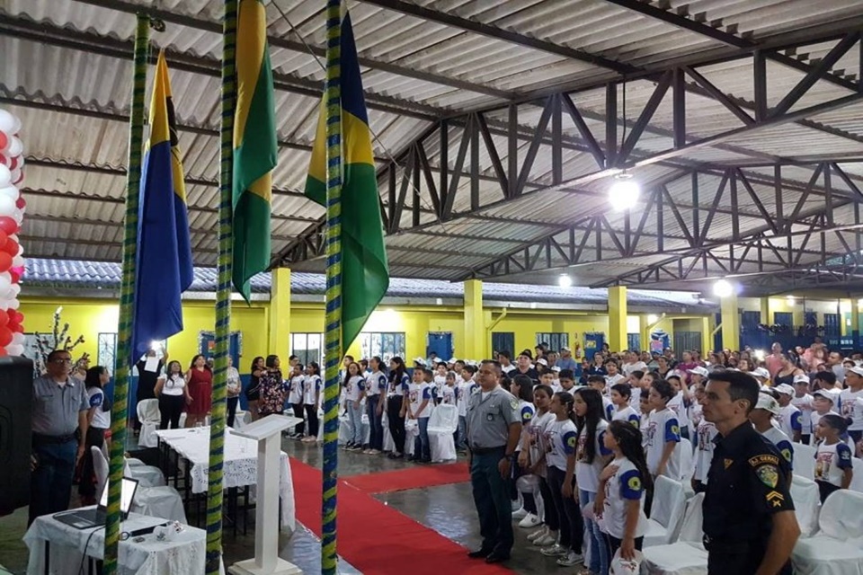Programa de Resistência às Drogas já atendeu mais de 270 mil estudantes em Rondônia