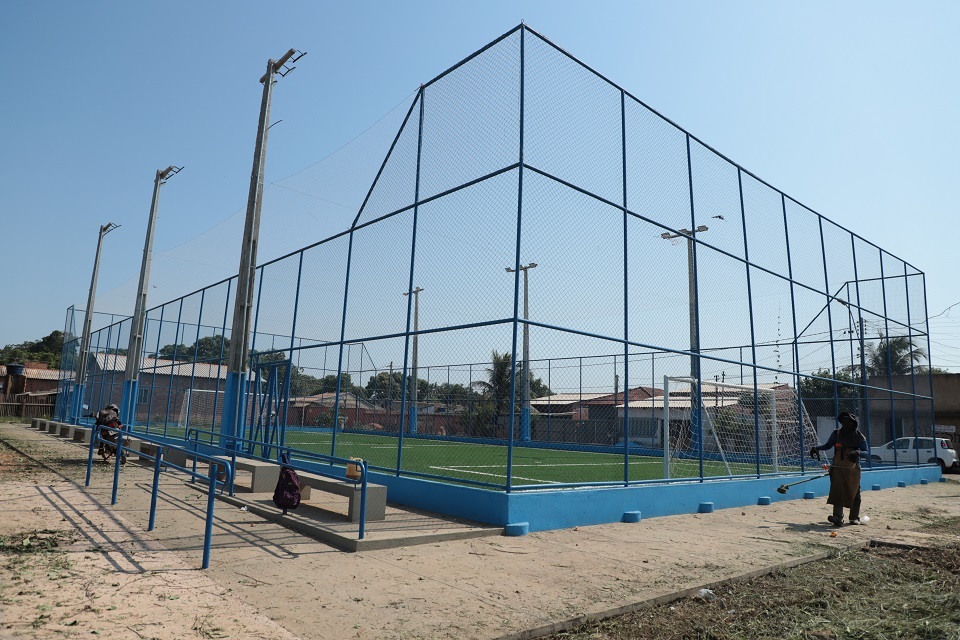 Semisb entrega obras dos campos sintéticos em Porto Velho e União Bandeirantes