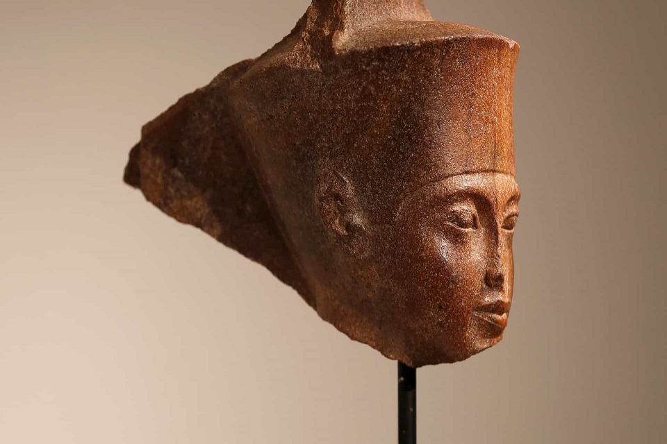 Egipto solicita localização do busto de Tutankhamon leiloado em Londres