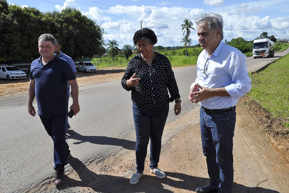 Deputado Geraldo da Rondônia busca com a deputada Silvia Cristina empenho na retomada de obras da BR-364