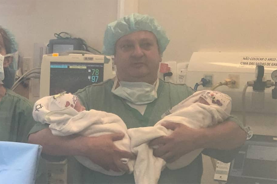 Que festa! Nasceram os bebês gêmeos do chef Erik Jacquin