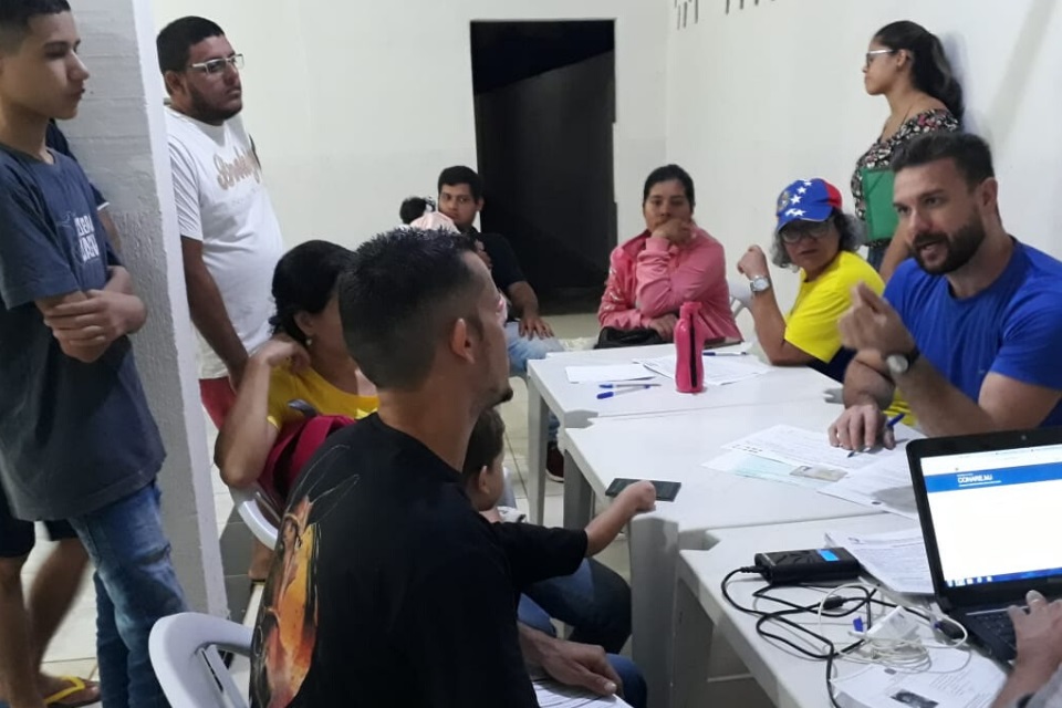 União de esforços busca acolher estrangeiros em situação de risco em Ji-Paraná