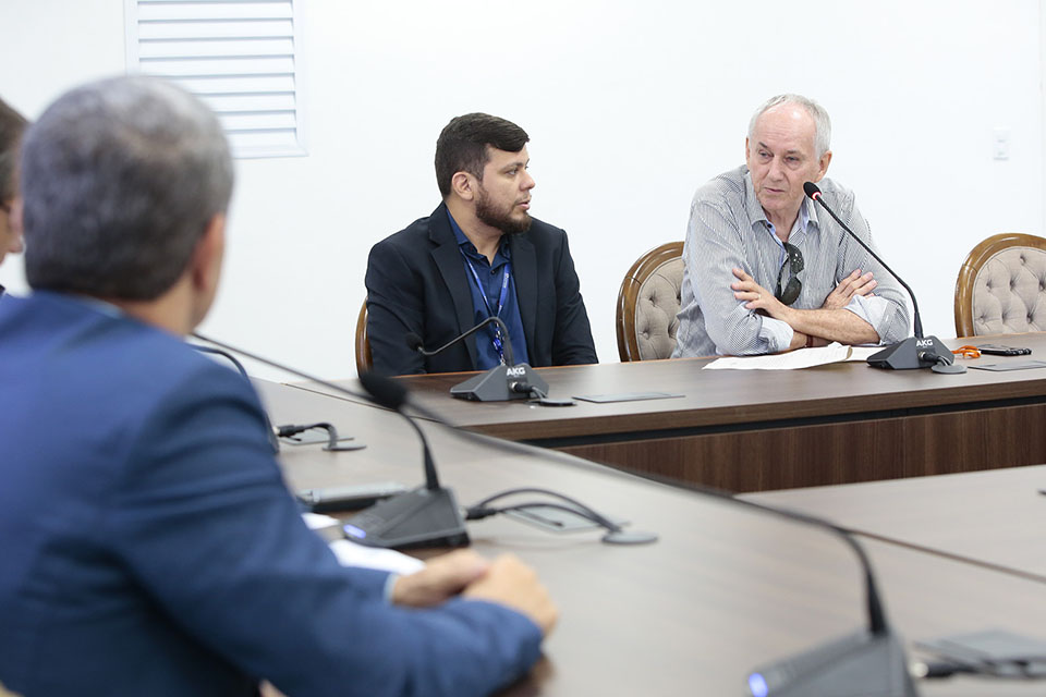   Comissão de Indústria e Comércio ouve representantes do CPRM sobre atuação em Rondônia