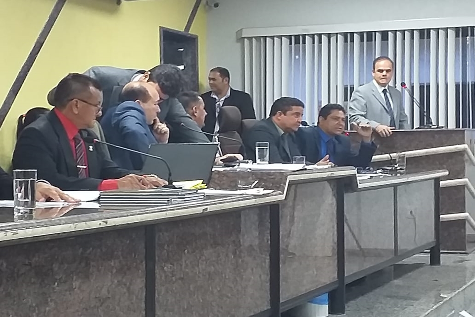 Câmara de Porto Velho aprova lei que prorroga gratificações a servidores municipais