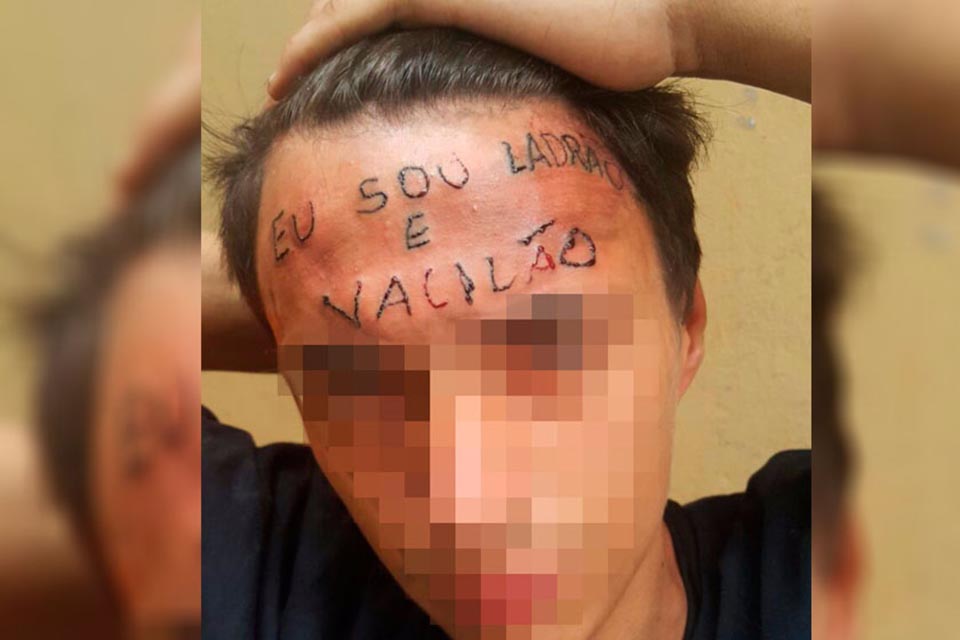 Jovem tatuado à força na testa é condenado a 4 anos de prisão por furto