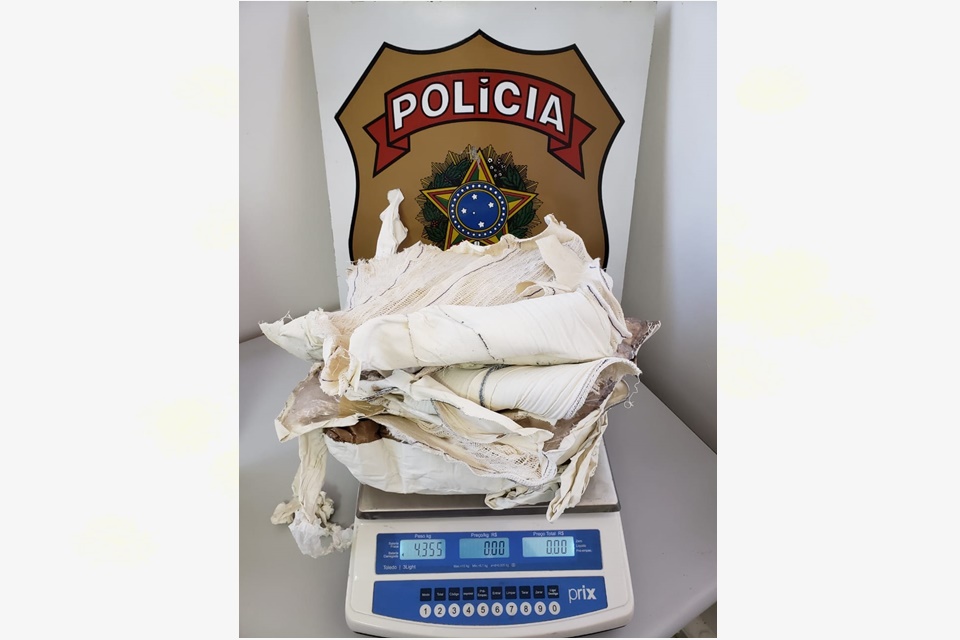 Passageiro de Aeronave e preso com quase 4 kg de Cocaína no aeroporto de Porto Velho