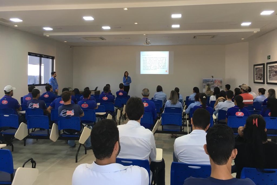 Prefeitura mobiliza empresas contra queimadas em Ji-Paraná