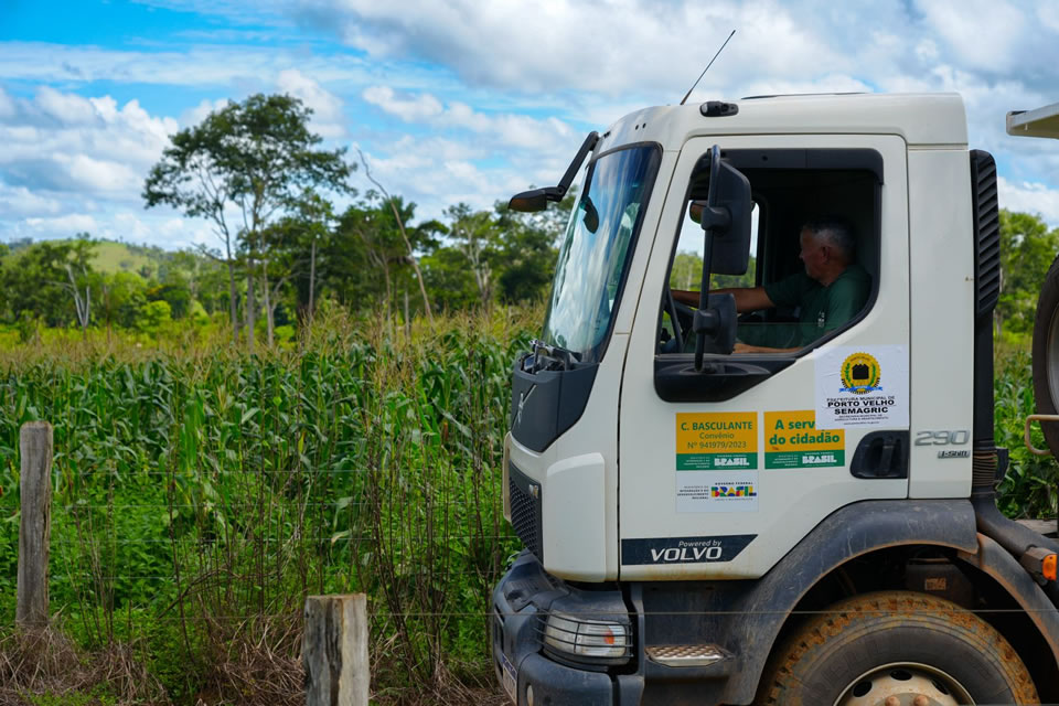 A missão de escoar o suor do campo em Porto Velho