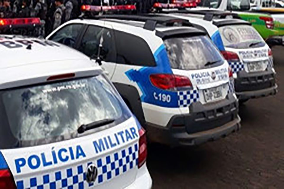 Dupla invade residência e rouba arma de comerciante na Zona Sul de Porto Velho