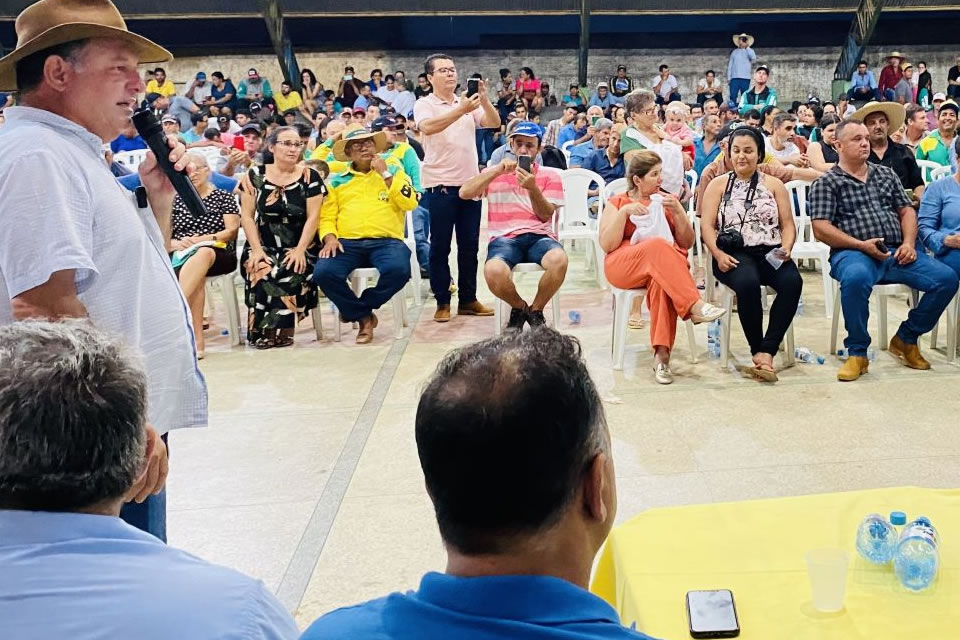 Pedro Fernandes fortalece ações em Buritis ao lado do deputado Lucas Torres
