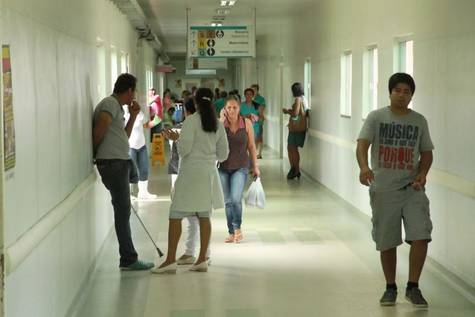 Iniciativa de Cláudia de Jesus busca agilizar consultas de urologia e nefrologia no SUS