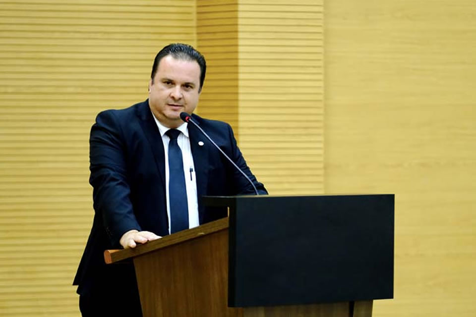 Luís do Hospital propõe selo para incentivar contratação de mulheres vítimas de violência doméstica em Rondônia