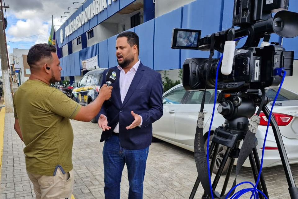 Samuel Costa esclarece direitos dos motoristas após denúncia de multas irregulares na BR-364