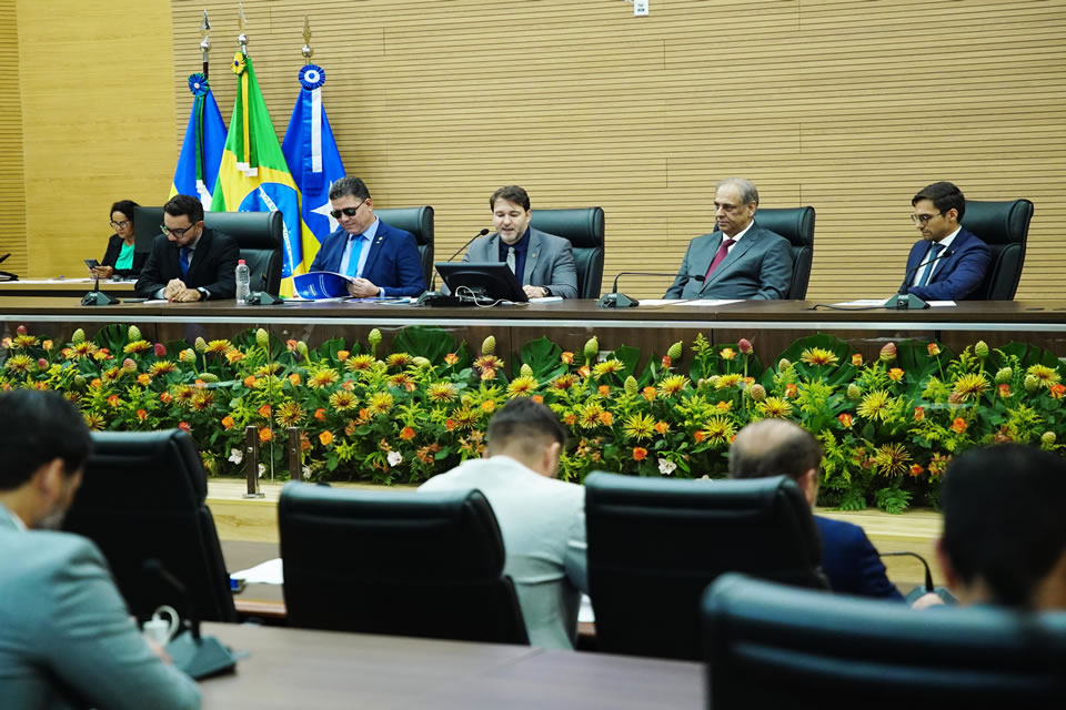 Assembleia Legislativa de Rondônia abre ano legislativo e destaca harmonia e união entre os poderes