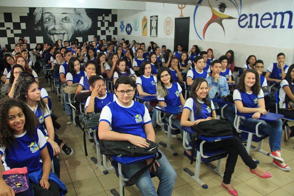 Seduc de Rondônia avança nas fases de implantação da Base Nacional Comum Curricular do Ensino Médio