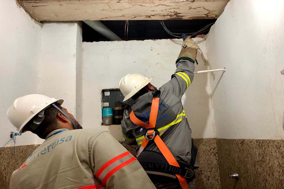 Os prejuízos dos gatos: 110 mil clientes praticam furtos de energia elétrica em RO