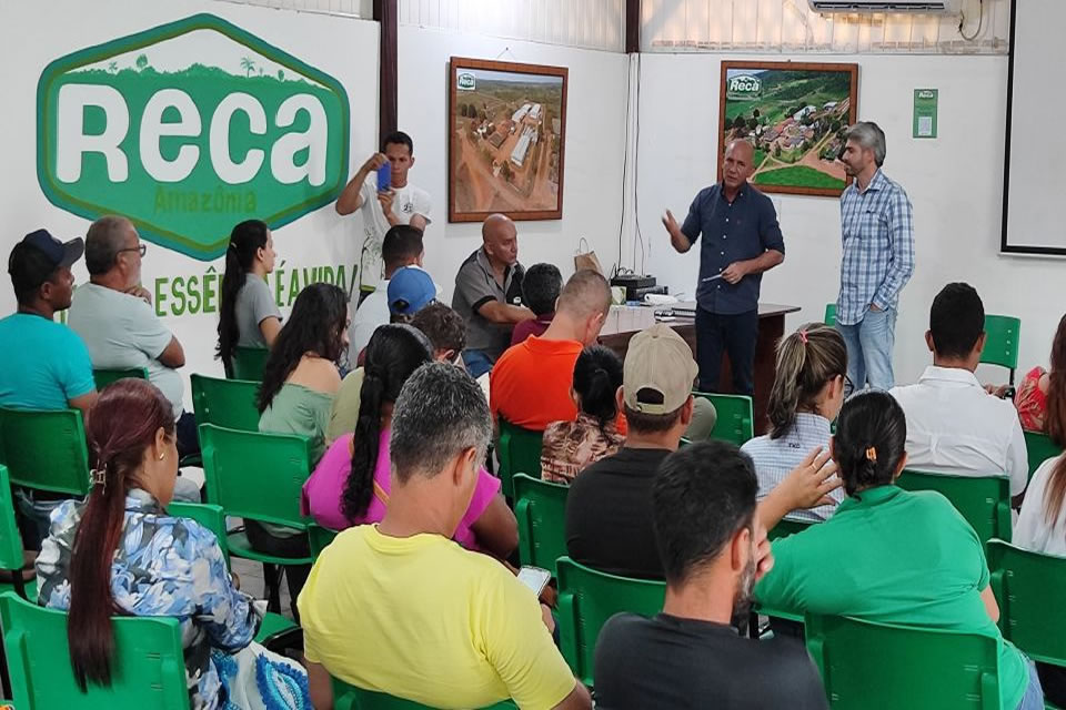 Deputado Ezequiel Neiva atenderá o Projeto Reca com uma torradeira e uma empacotadora de café