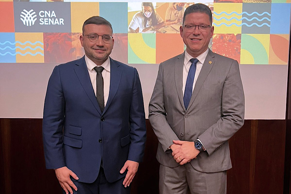 Deputado Ribeiro representa a ALE/RO na maior feira de negócio da América do Sul