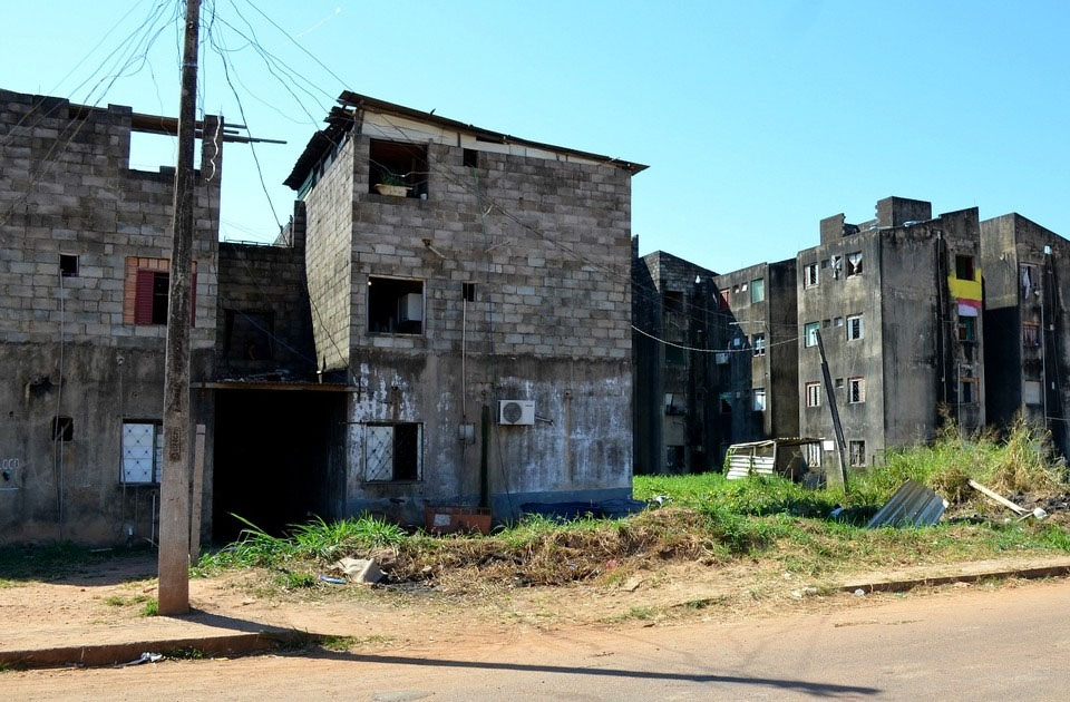 Justiça expede novo mandado de reintegração de posse para retirada de invasores do Condomínio Mato Grosso