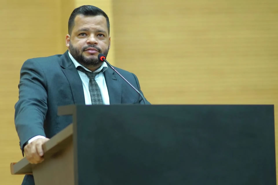 Aumento salarial da polícia penal de Rondônia é destacado por Edevaldo Neves