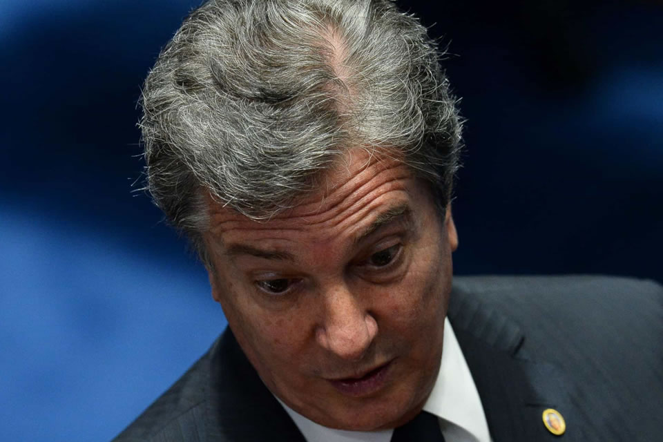 Toffoli pede vista e suspende análise de recurso de Collor por fraude de R$ 29 mi