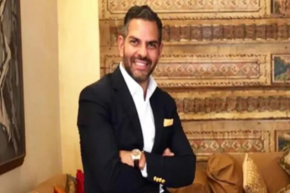 Bilionário morre após engolir abelha; entenda o que aconteceu
