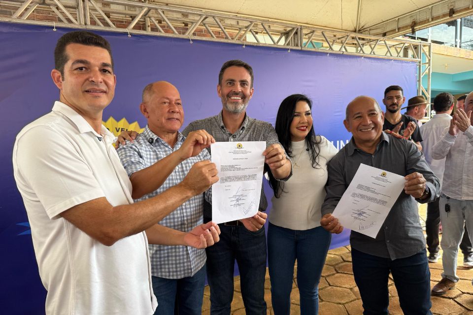 União Bandeirantes vive novo tempo com início das obras de asfaltamento, diz vereador Adalto