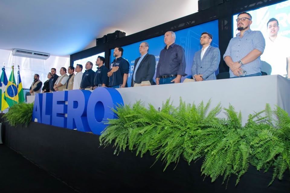 Alero inaugura estande na Rondônia Rural Show Internacional