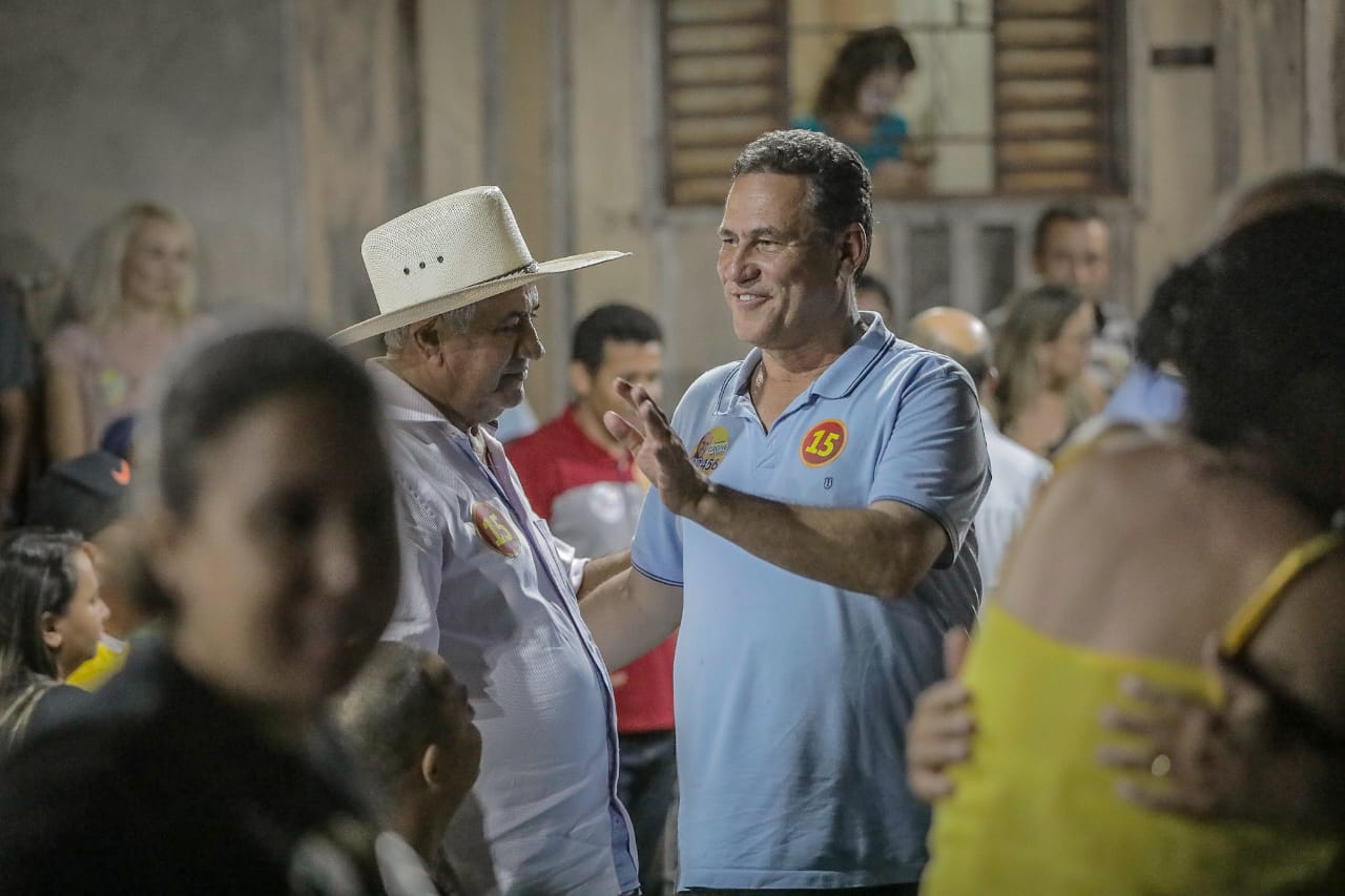 Na reta final, Maurão de Carvalho faz caminhadas e intensifica corpo a corpo com eleitores