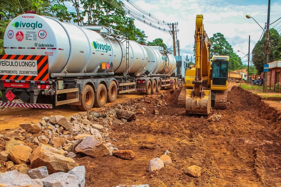 Governo avança com obras da Estrada do Belmont e rodovia Expresso Porto, em Porto Velho