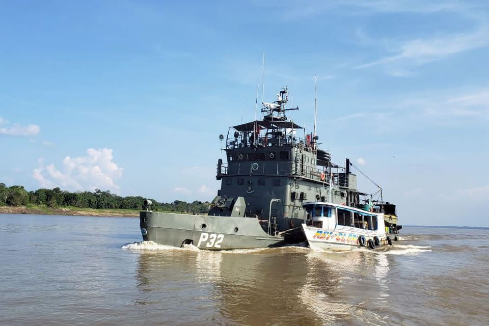 Marinha apreende cerca de 1,3 tonelada de drogas no Amazonas