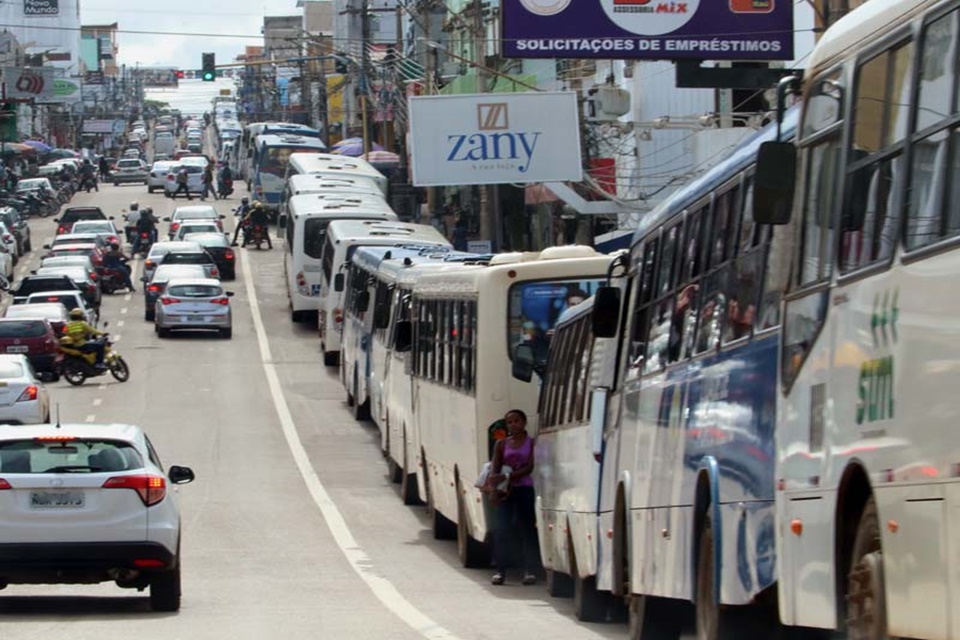 Trabalhadores ficam novamente sem coletivo nesta segunda-feira em Porto Velho