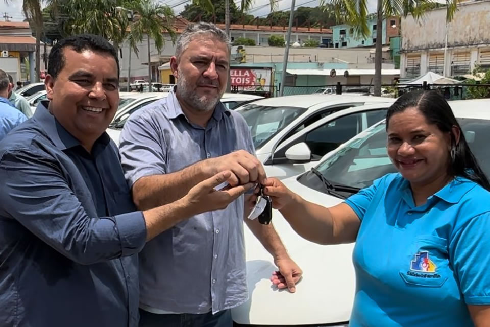 Vereador Everaldo Fogaça agradece ex-deputado federal Lindomar Garçon por veículo à unidade de Saúde de Santa Rita