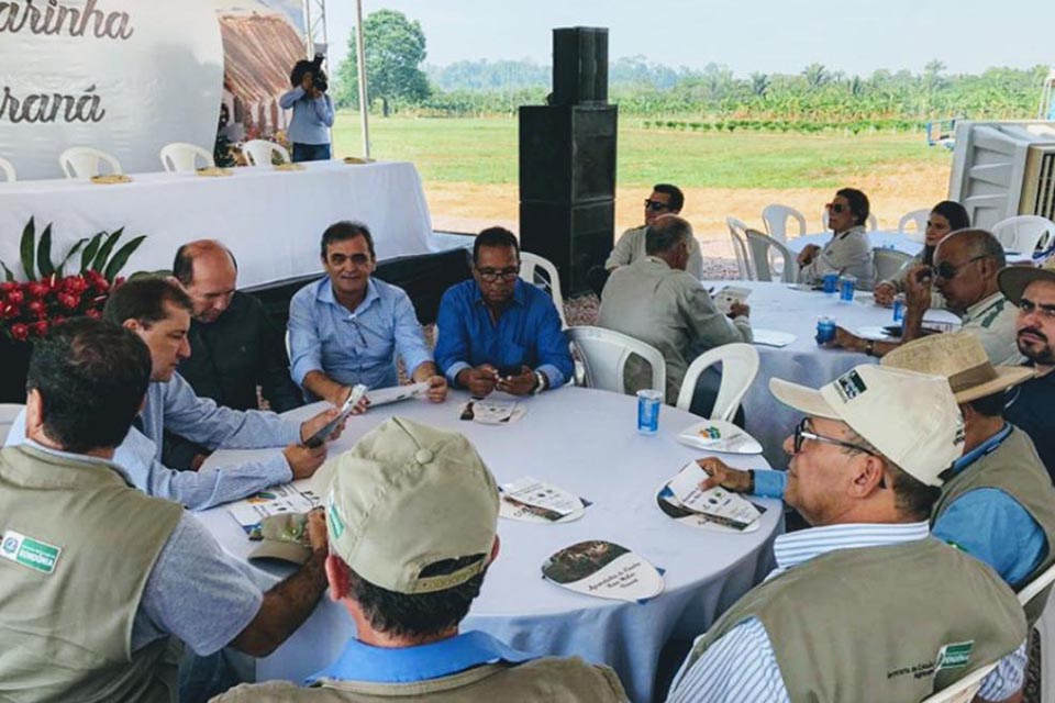 Chiquinho da Emater participa de inauguração de Agroindústria em Nova Mutum