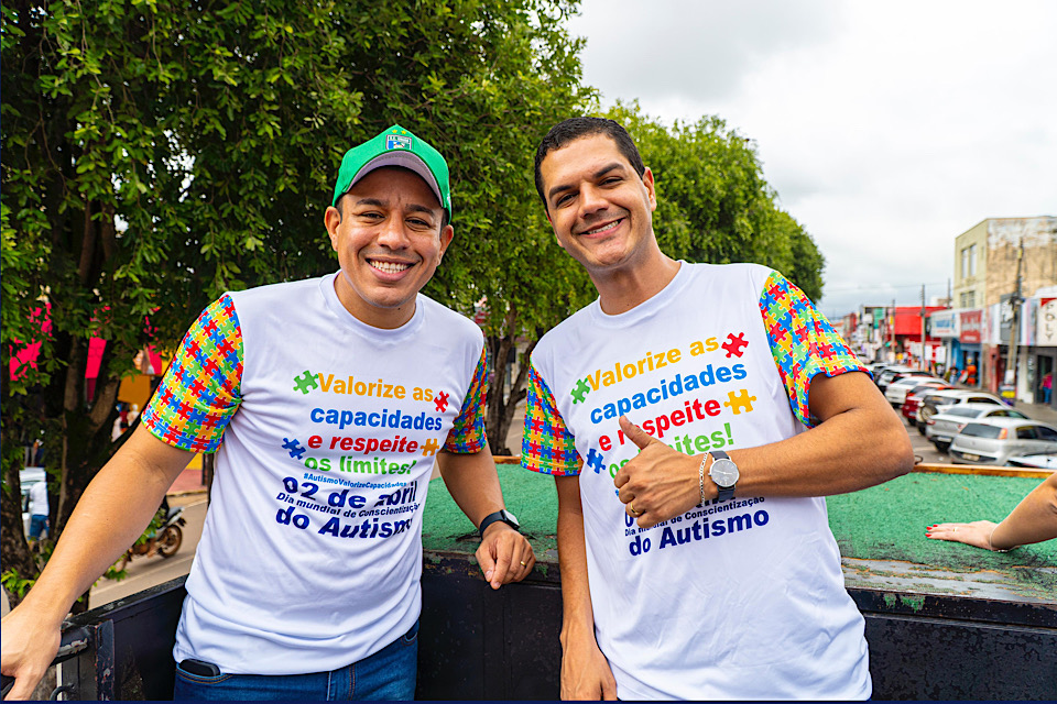 Deputado Cássio Gois participa de ato em celebração ao Dia Mundial da Conscientização do Autismo, em Cacoal