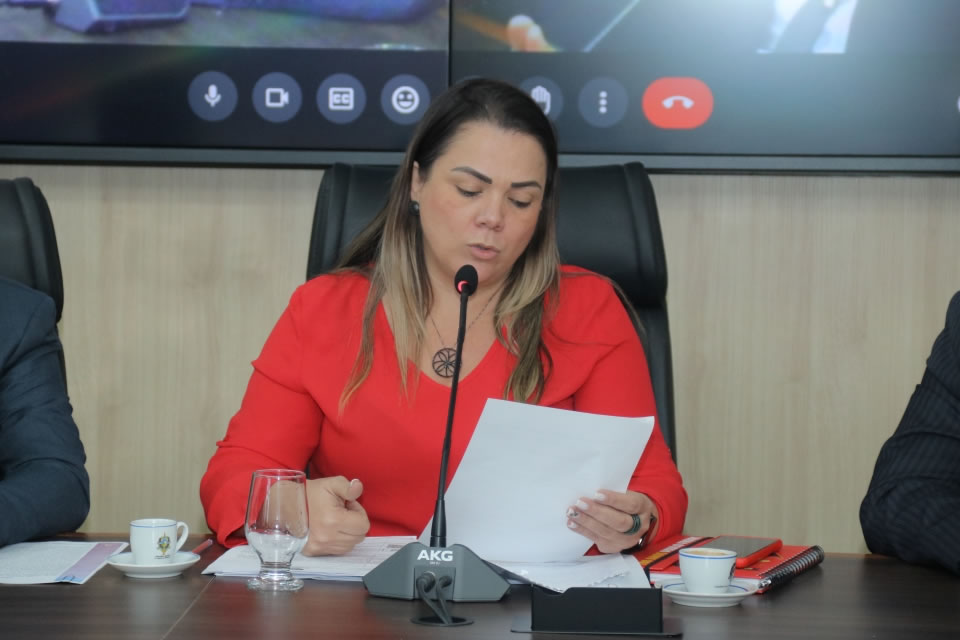 Cláudia de Jesus propõe construção de Hospital Materno Infantil em Ji-Paraná