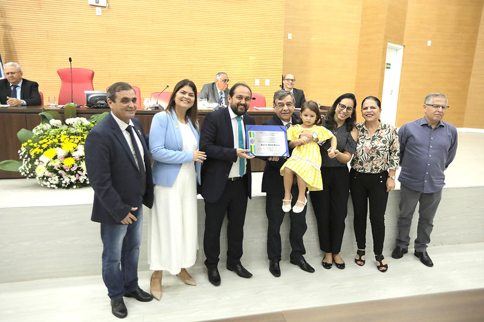   Assembleia entrega homenagens a Bianco, desembargador Gilberto Barbosa e aos médicos Álvaro Luiz Galvão e Listz Jonney