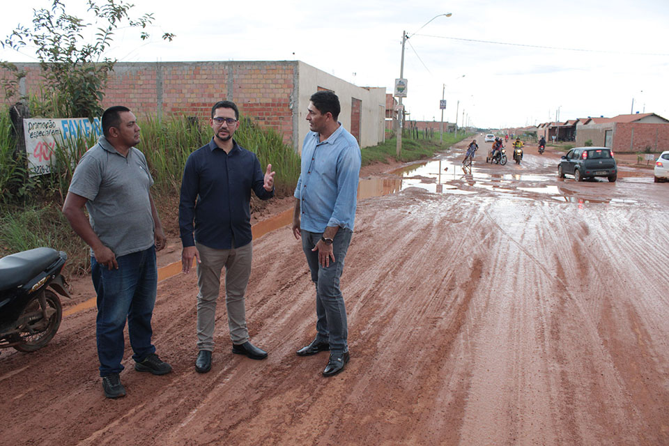 Deputado e vereador mobilizam secretarias para atender Residencial Cristal da Calama