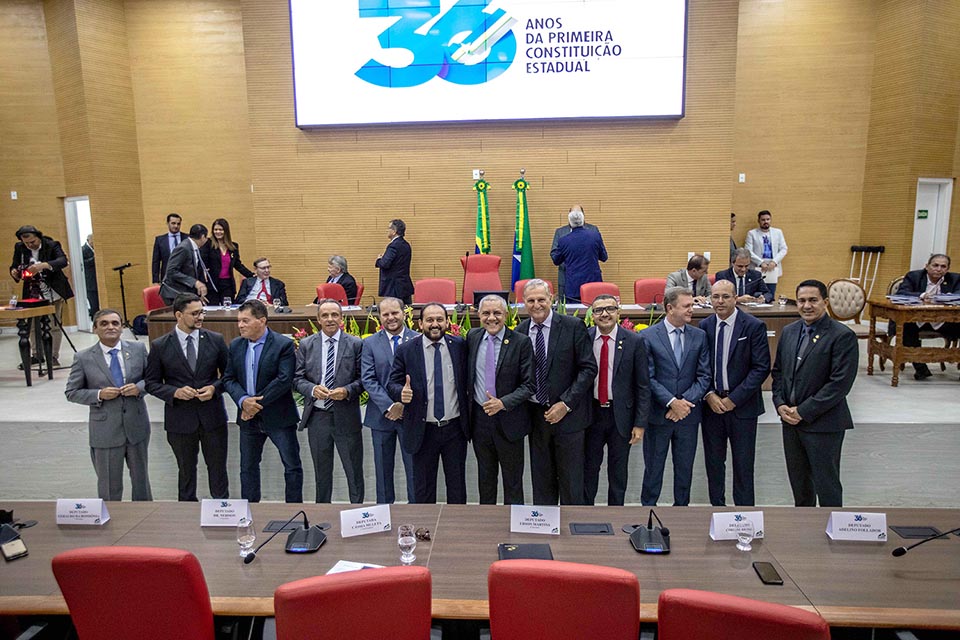 Décima Legislatura deixa legado histórico com registro de uma das datas mais importantes do Estado