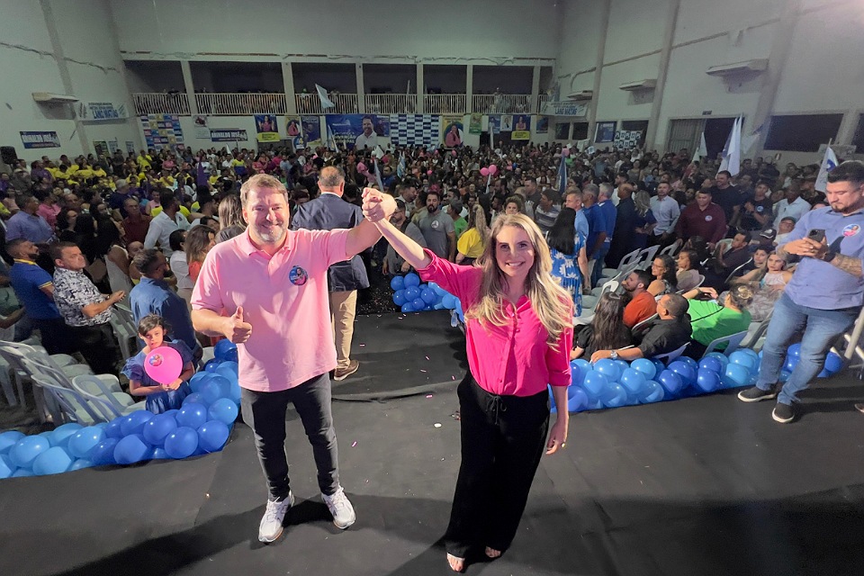 Convenção partidária oficializa a Prefeita Carla Redano como candidata à reeleição em Ariquemes/RO.