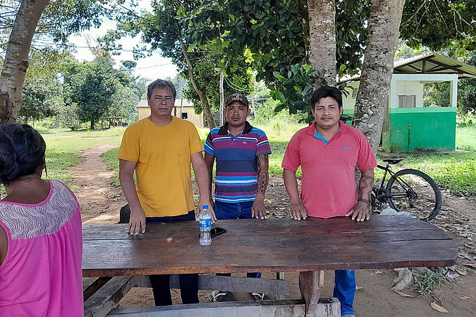 Pré-candidato a prefeito de Guajará-Mirim participa de posse em associação dos povos originários