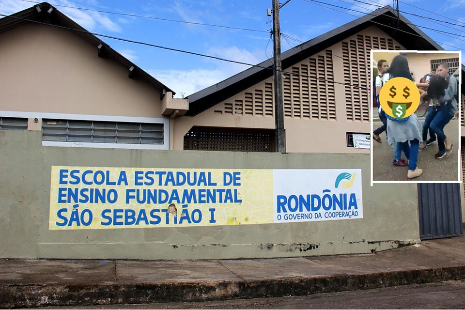 VÍDEO:Adolescentes brigam na saída de escola por causa de namorado em Porto Velho 