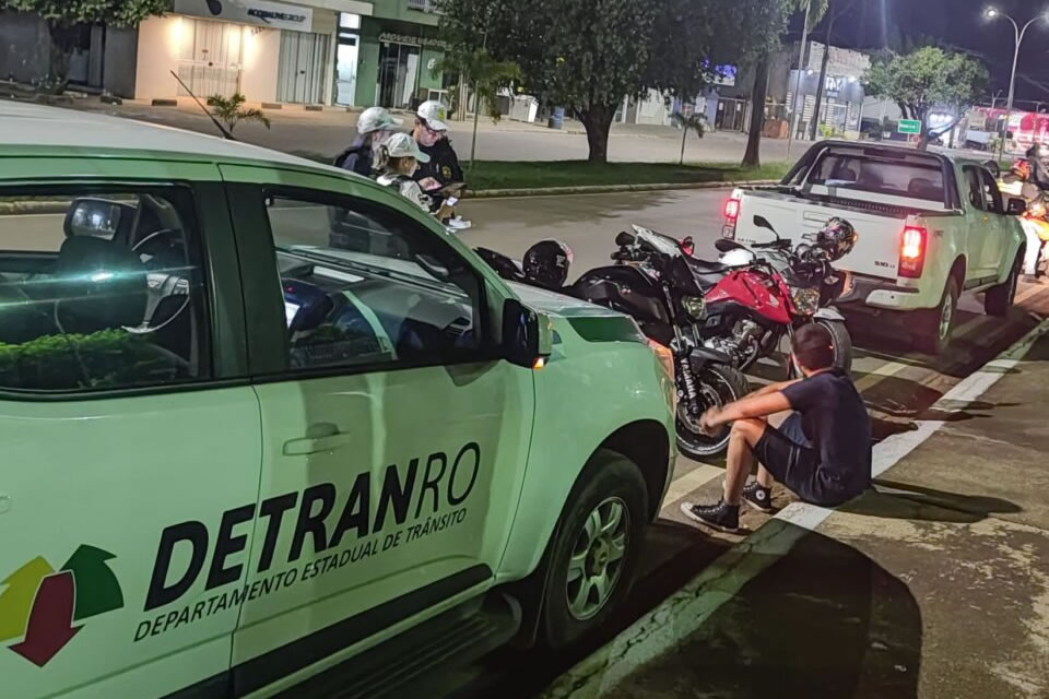 Com foco na preservação à vida, operação “Corta Giro” aborda mais de 200 motocicletas em Rondônia