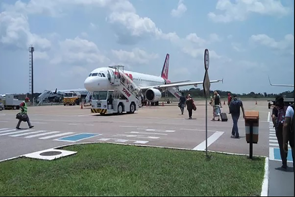 Número de voos diários no aeroporto de Porto Velho cai de 27 para 9 e internacionalização volta a ser discutida