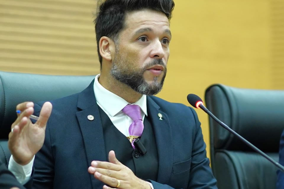 Deputado Camargo pede mais investimentos do Governo do Estado para a cafeicultura